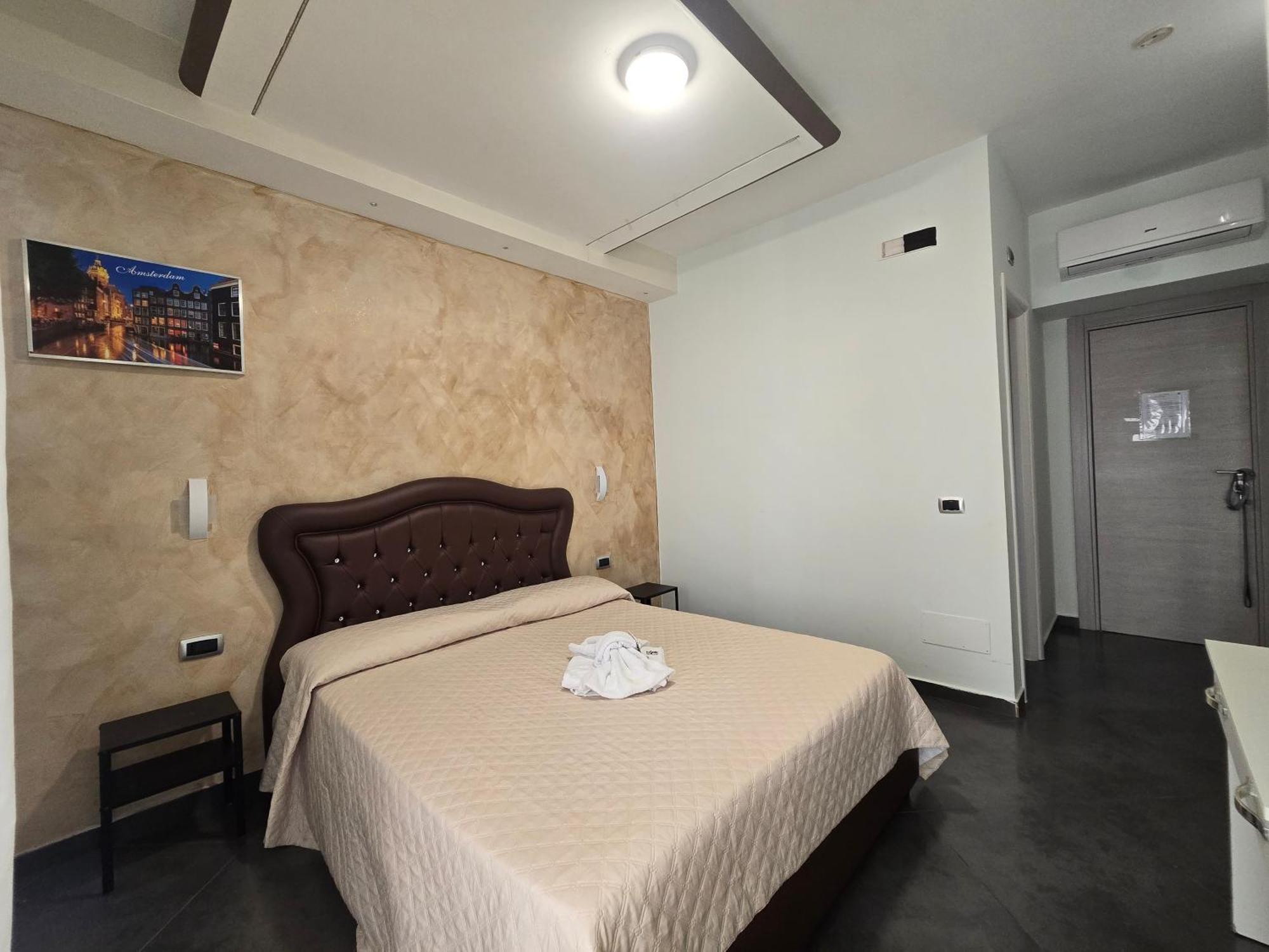 Nazionale Dream Hotell Neapel Exteriör bild
